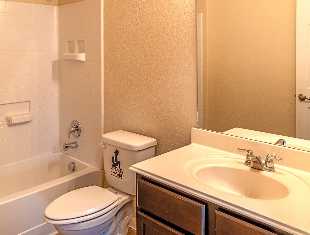 7103 Azalea Square San Antonio TX 78218