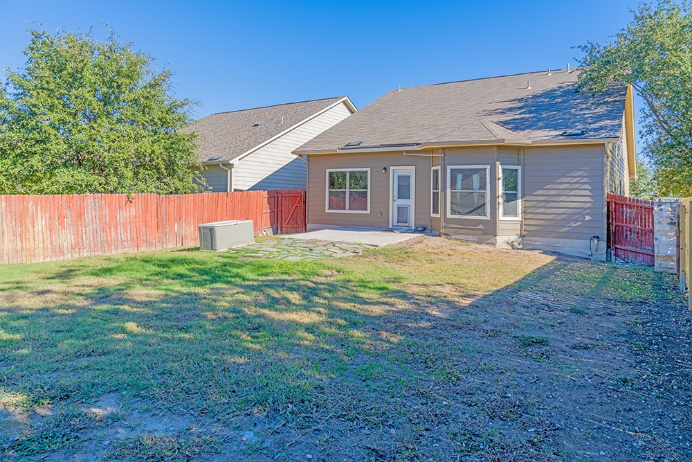 7103 Azalea Square San Antonio TX 78218