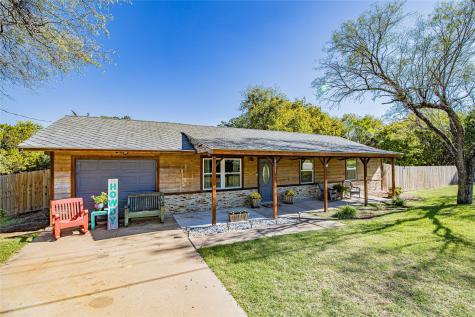 4223 N Chisholm Trail Granbury TX 76048