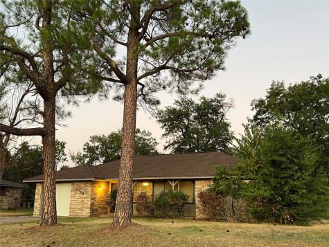 2708 Monroe Street Commerce TX 75428