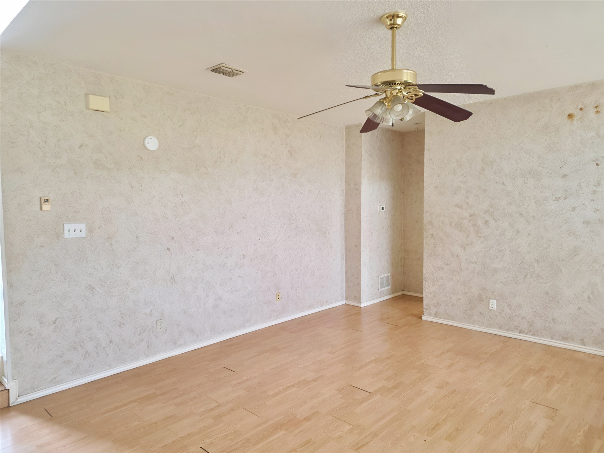 707 E Grubb Drive Mesquite TX 75149