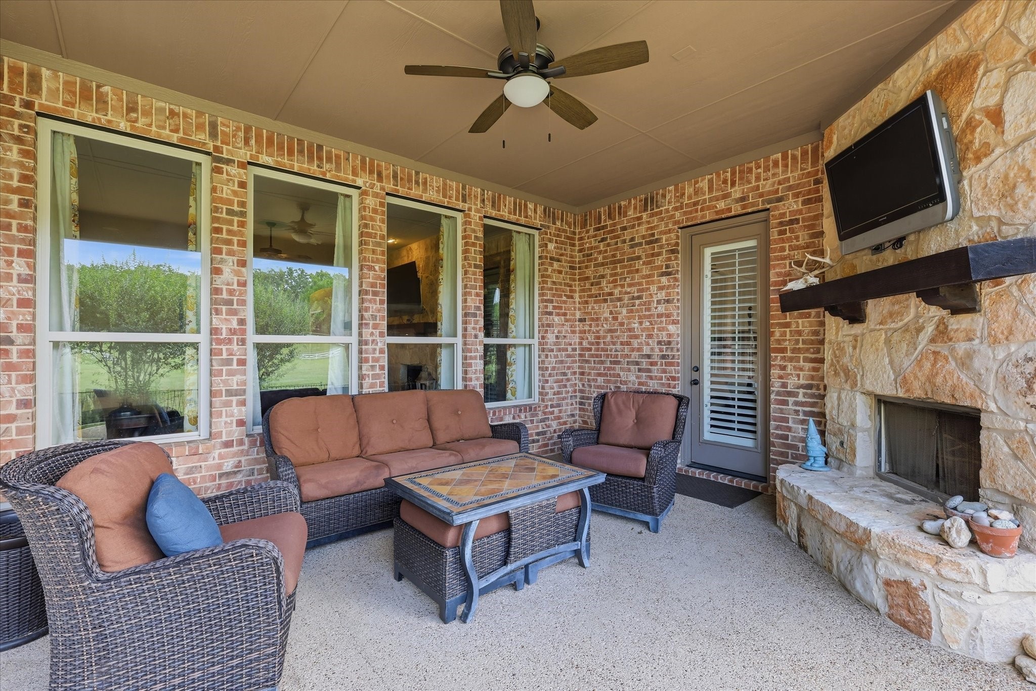 329 River Meadows Lane Argyle TX 76226