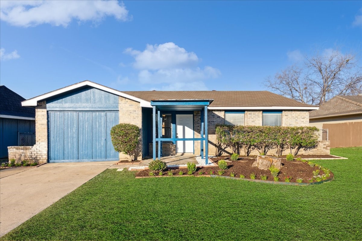 5411 Countess Court Lake Dallas TX 75065