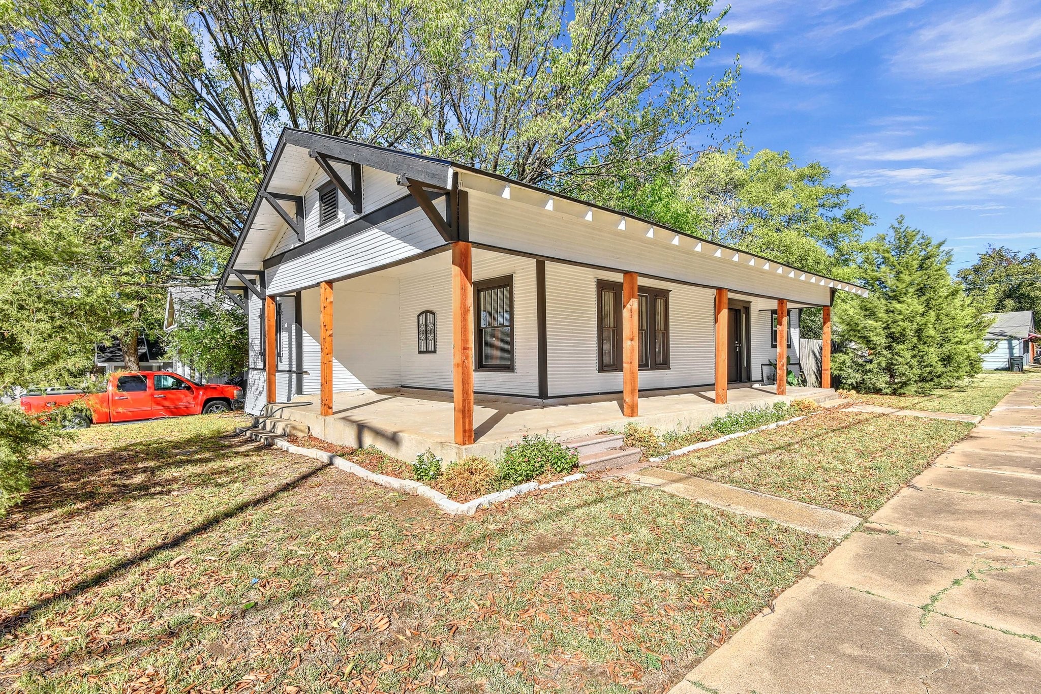 1115 S Rusk Avenue Denison TX 75020