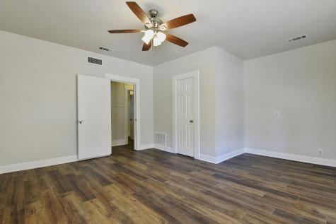 1115 S Rusk Avenue Denison TX 75020