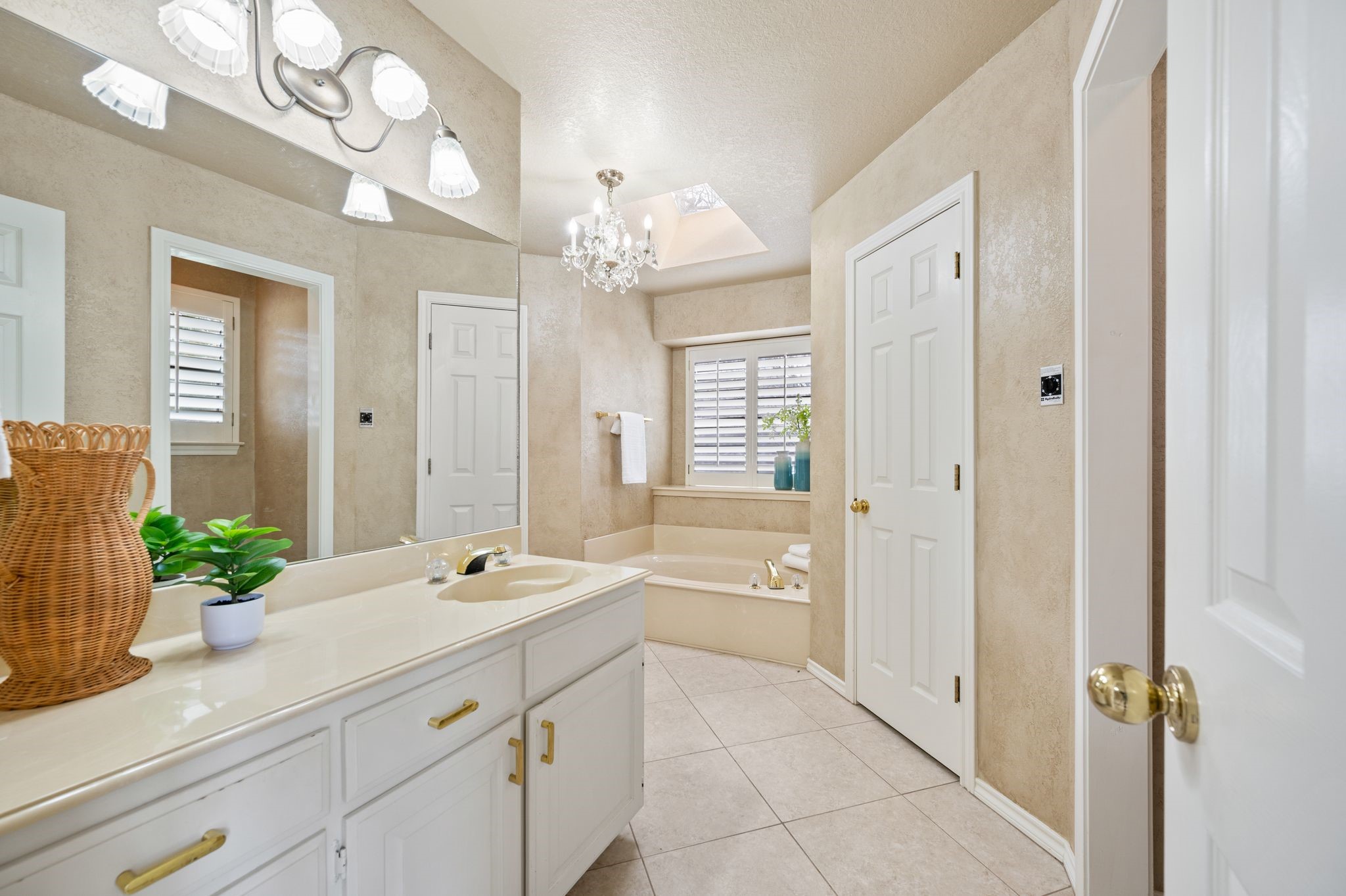 4440 Alydar Drive Burleson TX 76028