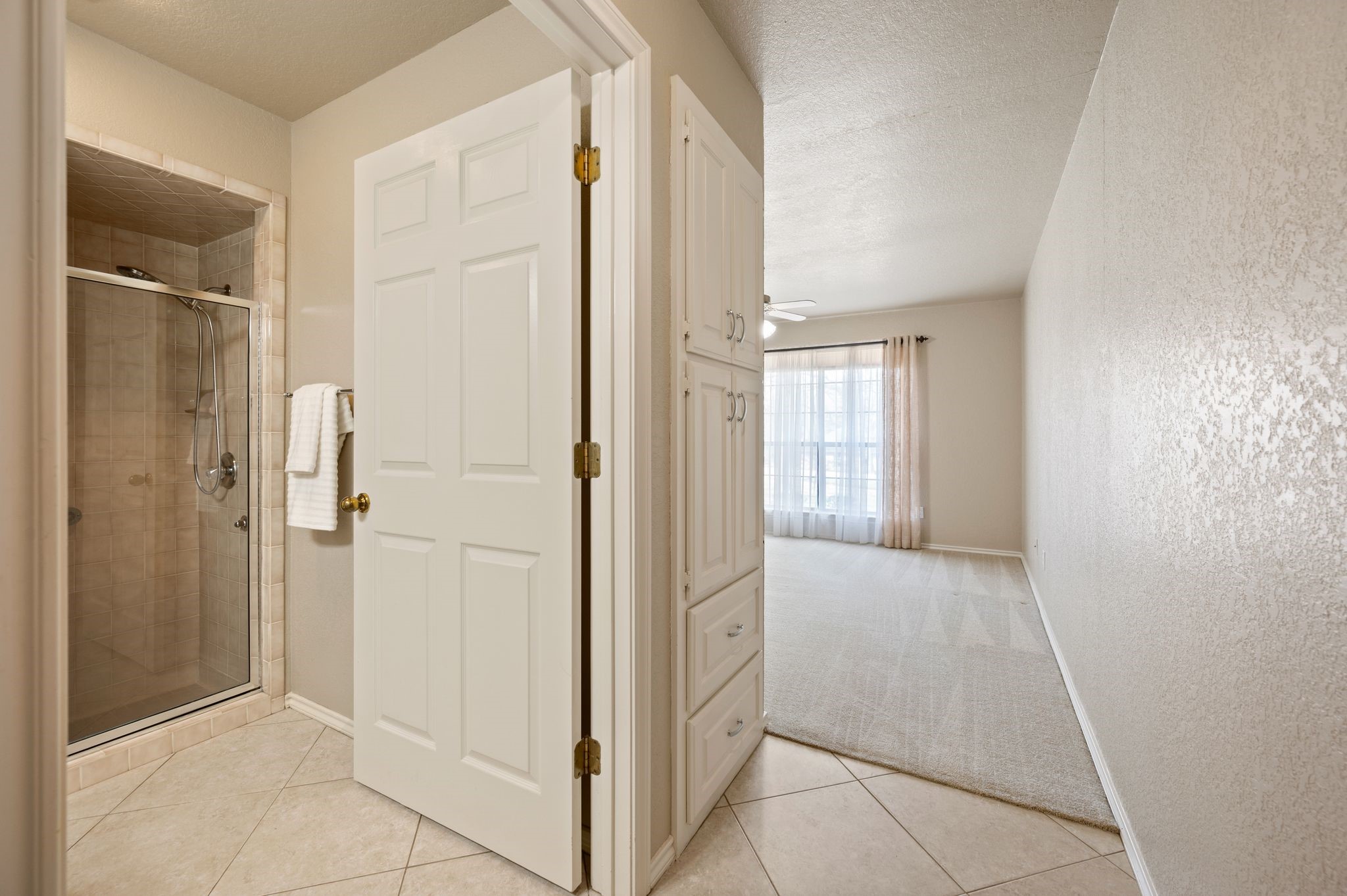 4440 Alydar Drive Burleson TX 76028