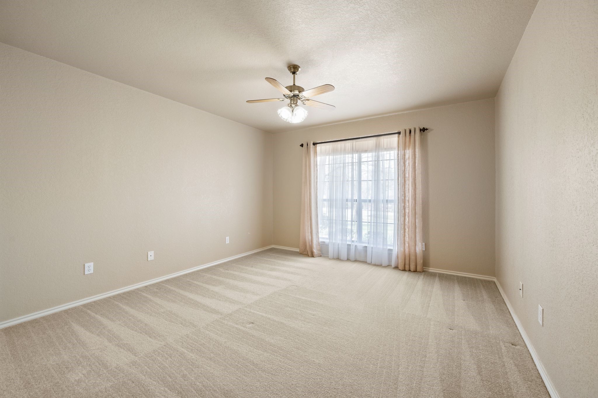 4440 Alydar Drive Burleson TX 76028