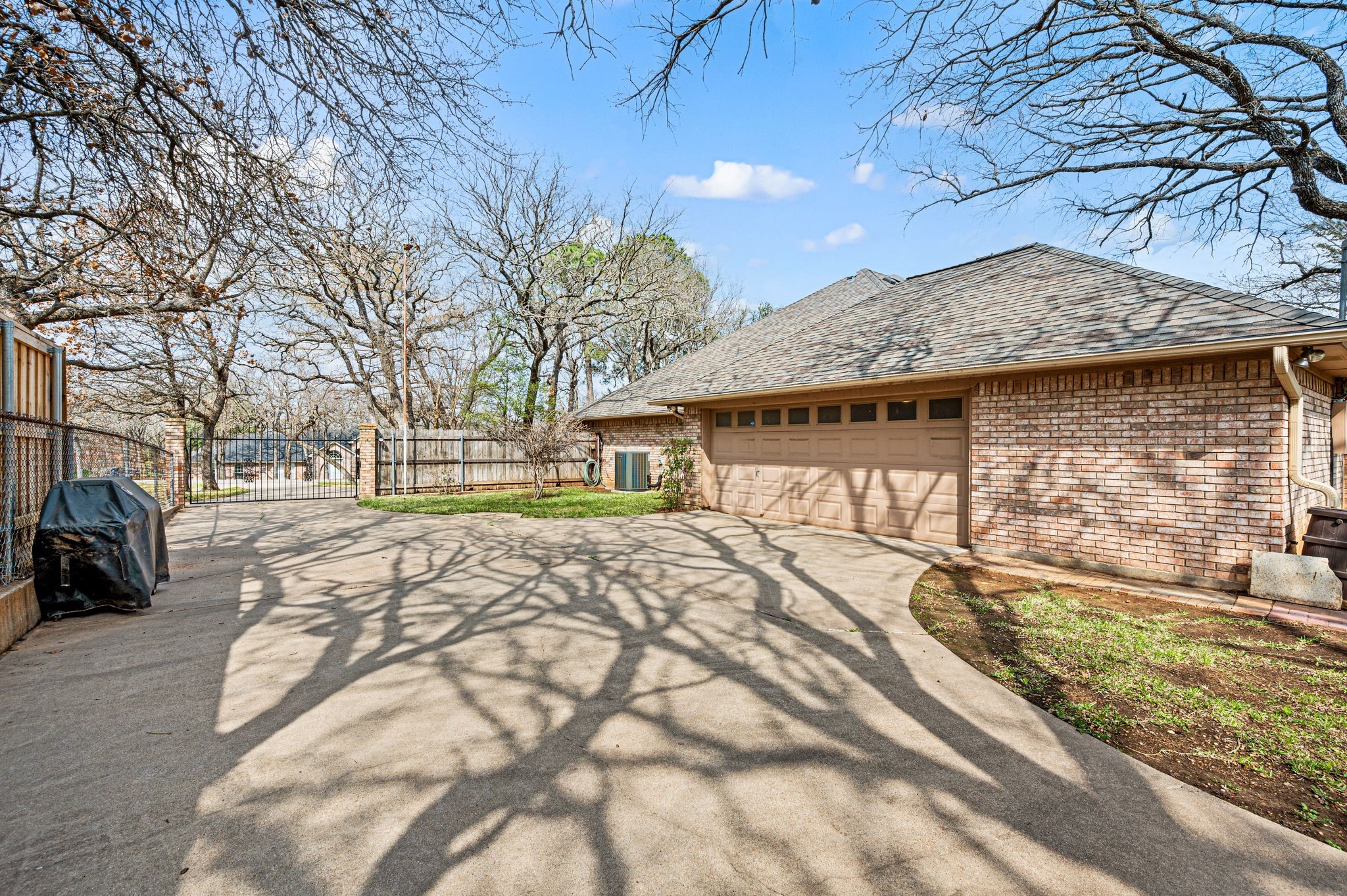4440 Alydar Drive Burleson TX 76028
