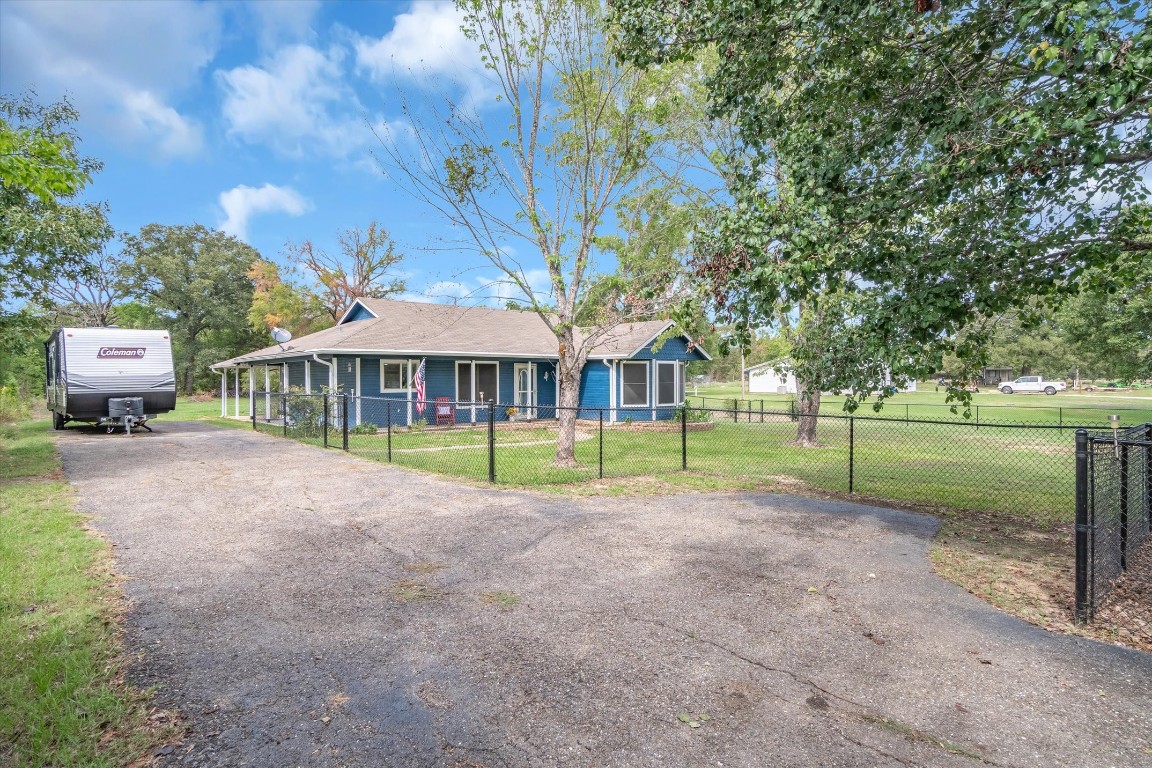 313 Vz County Road 1930 Fruitvale TX 75127