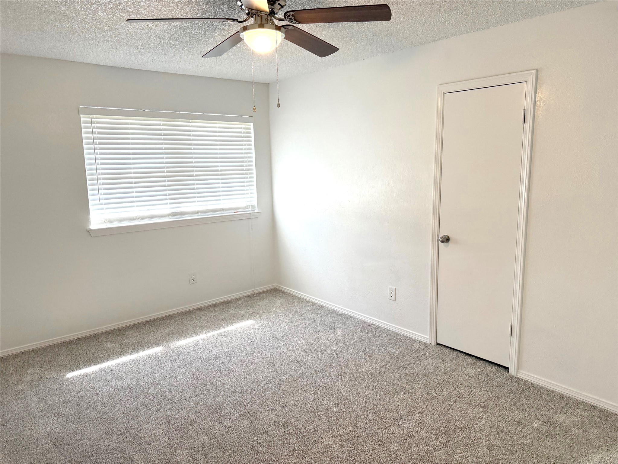 520 Baker Drive Hurst TX 76054
