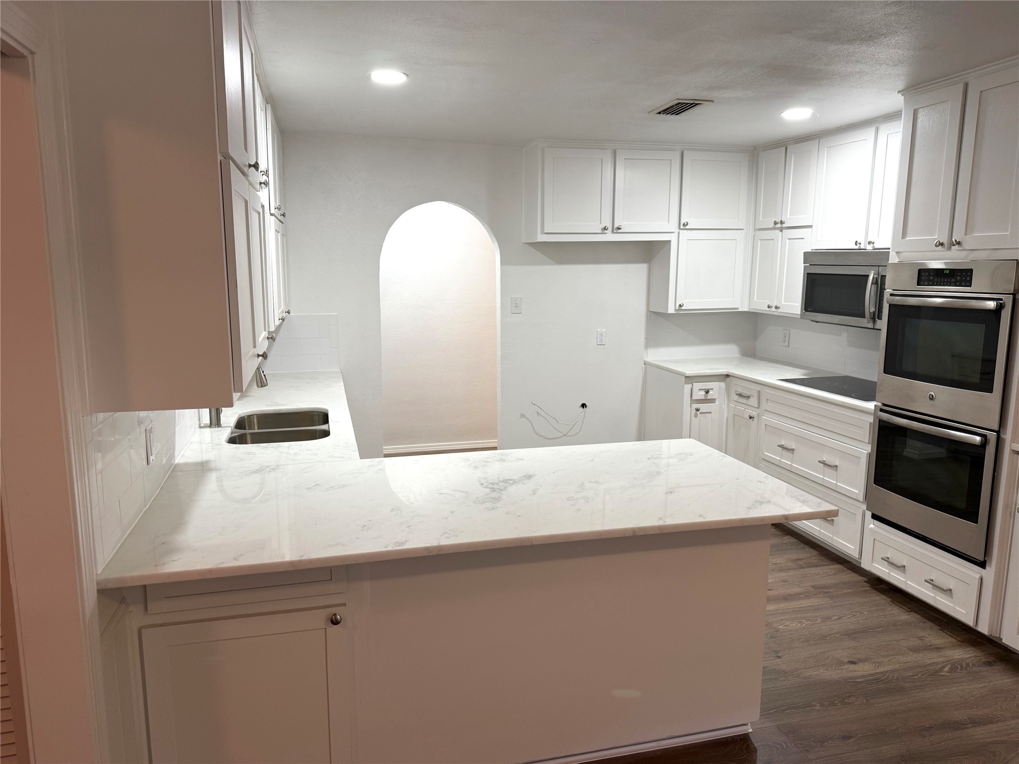 520 Baker Drive Hurst TX 76054