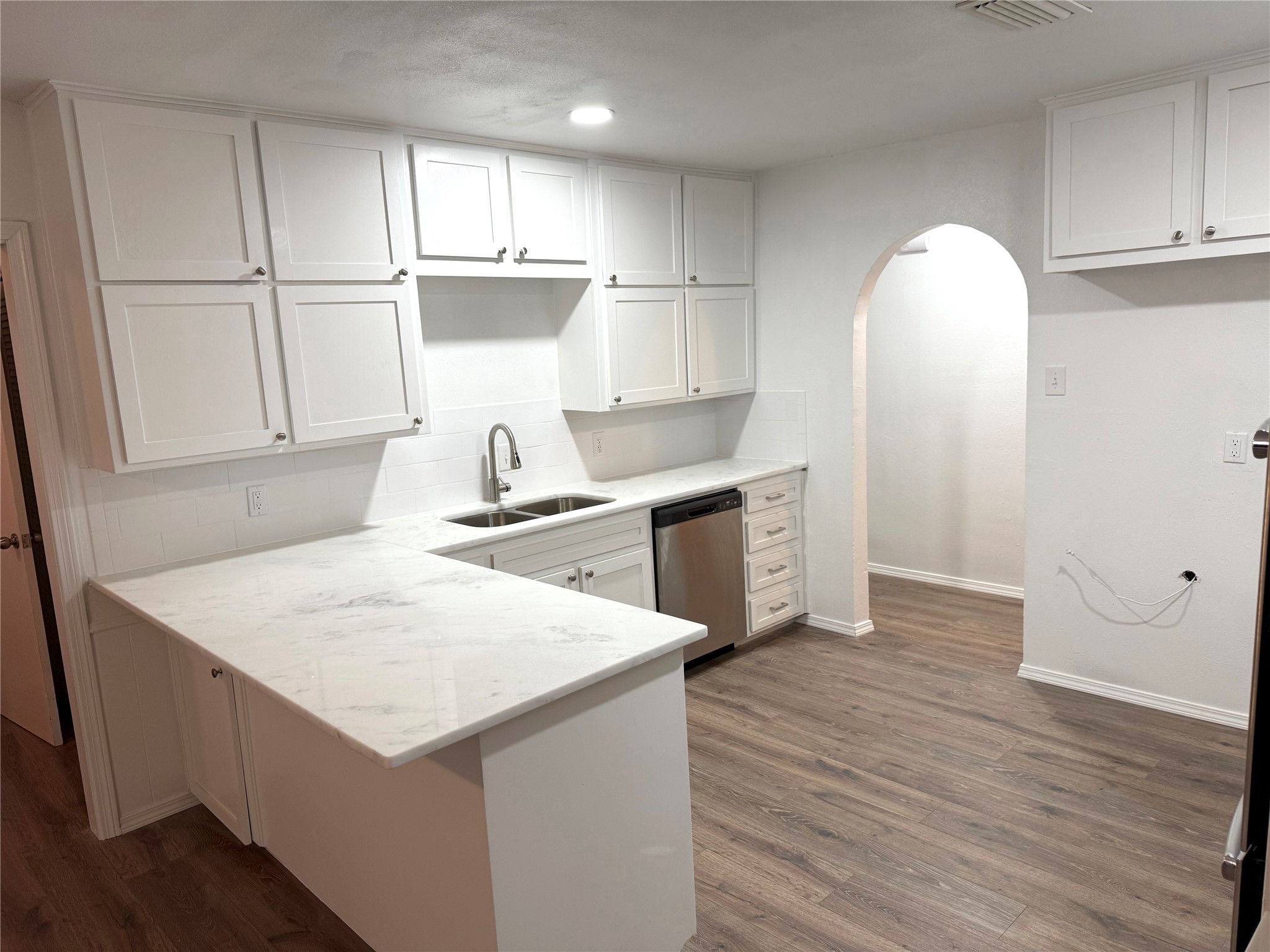 520 Baker Drive Hurst TX 76054