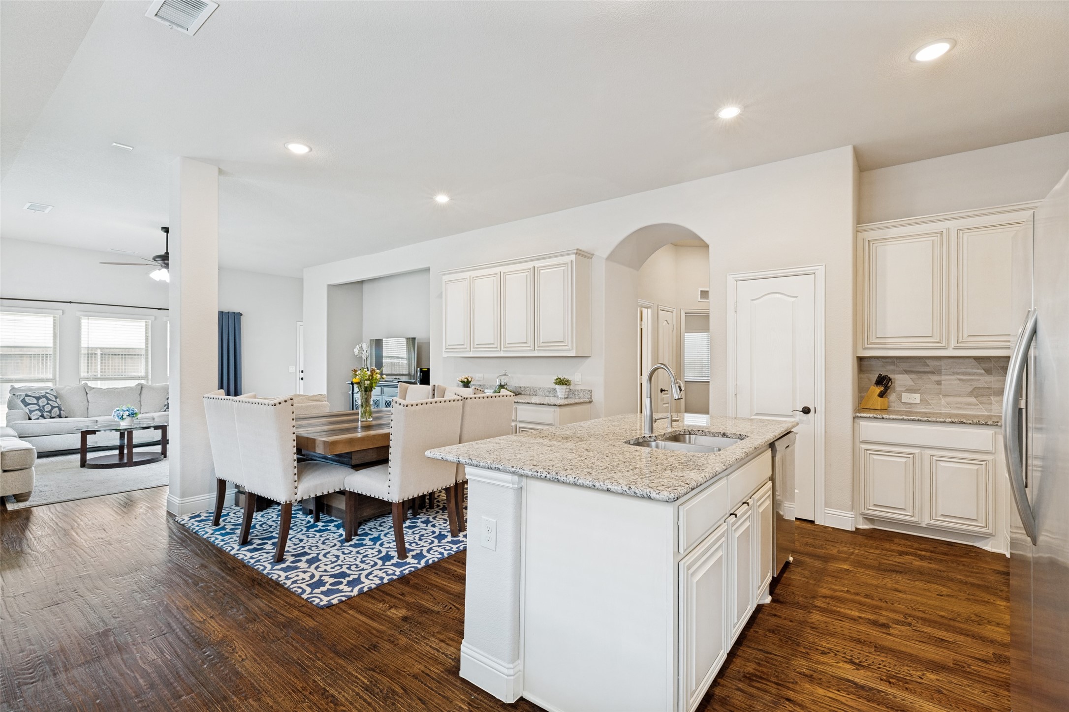 902 Lyndhurst Drive Anna TX 75409