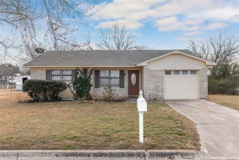 3901 Crestridge Drive Brownwood TX 76801