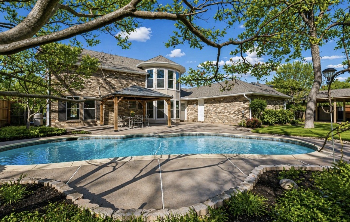 3804 Ashbury Lane Bedford TX 76021