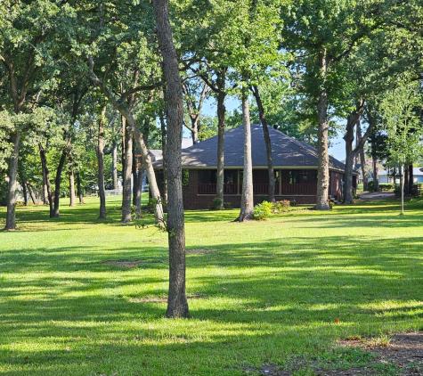 5731 N Cape Drive Chandler TX 75758