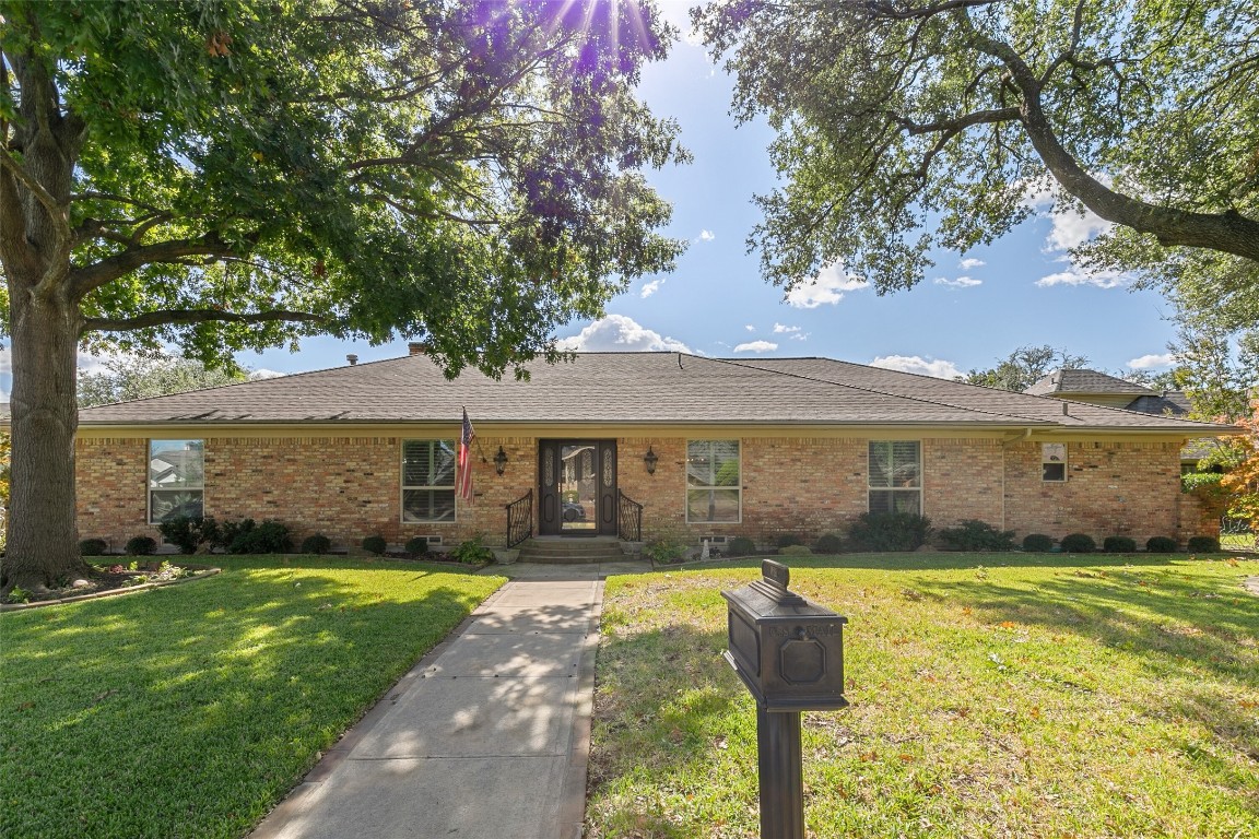 7320 Hillwood Lane Dallas TX 75248