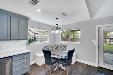 106 Hillcrest Drive Midlothian TX 76065