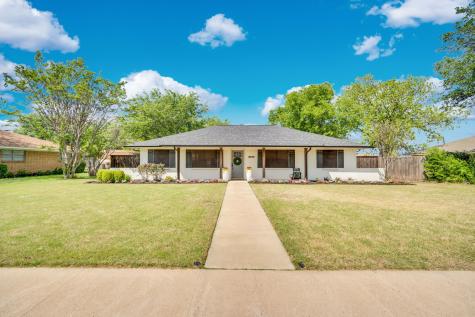 106 Hillcrest Drive Midlothian TX 76065