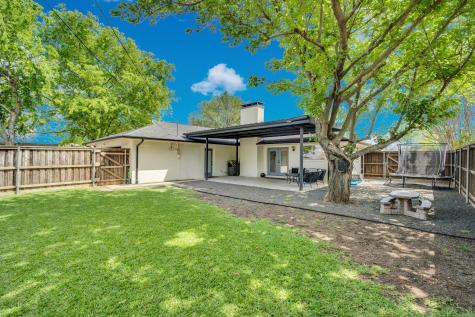 106 Hillcrest Drive Midlothian TX 76065