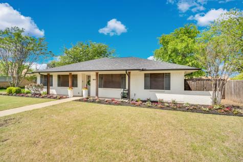 106 Hillcrest Drive Midlothian TX 76065