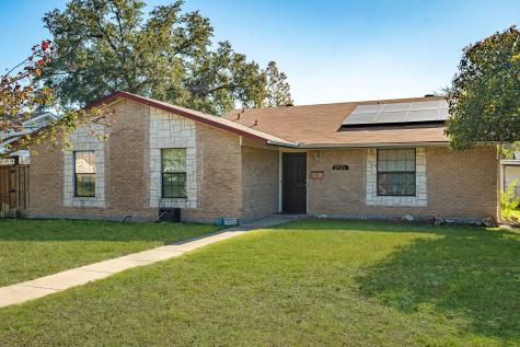 2926 Burning Tree Lane Garland TX 75042