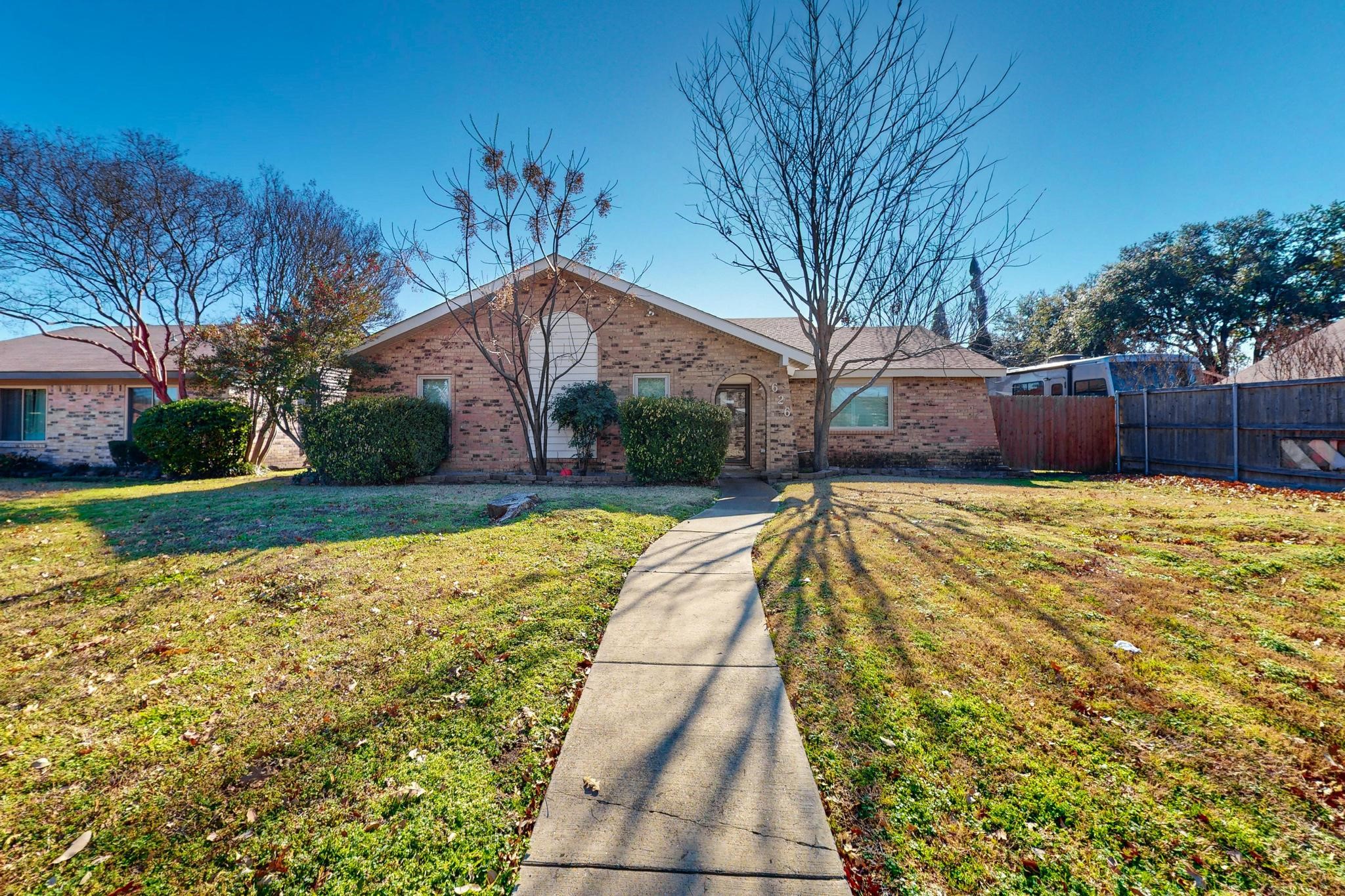 626 Kingston Place Garland TX 75043