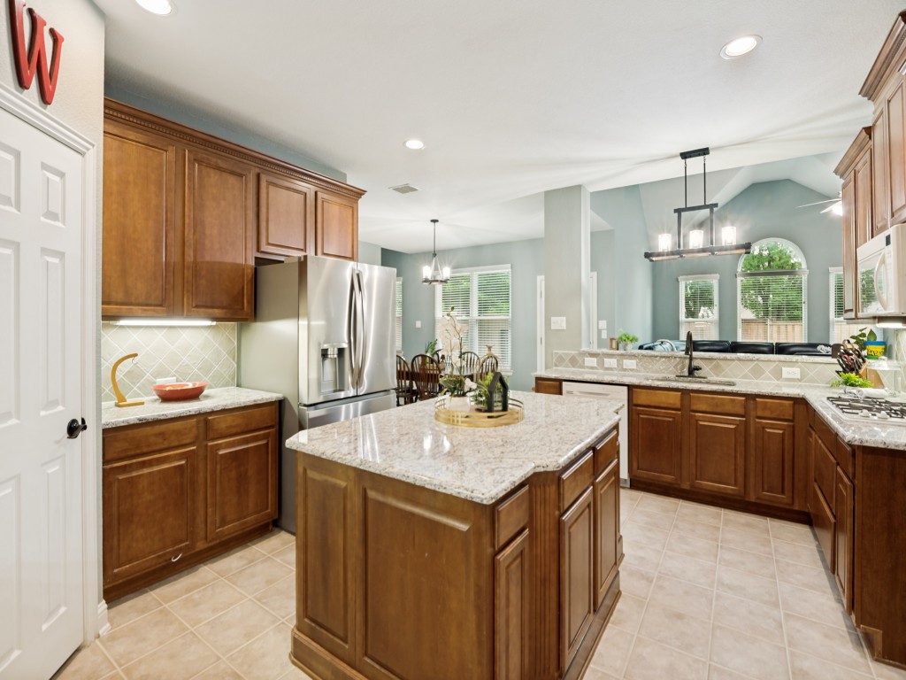 8909 Preston Wood Drive Mckinney TX 75072