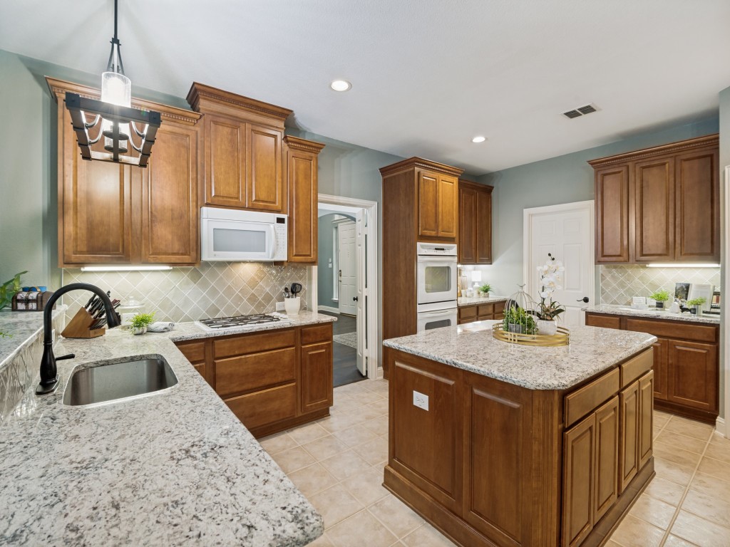 8909 Preston Wood Drive Mckinney TX 75072