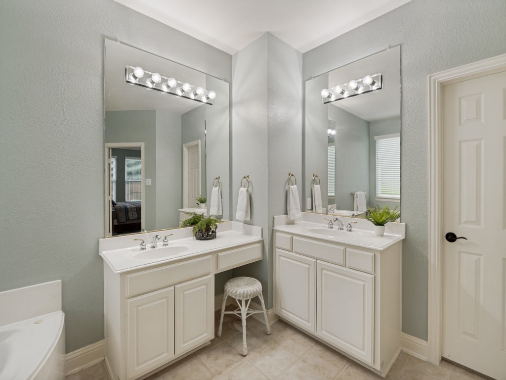 8909 Preston Wood Drive Mckinney TX 75072