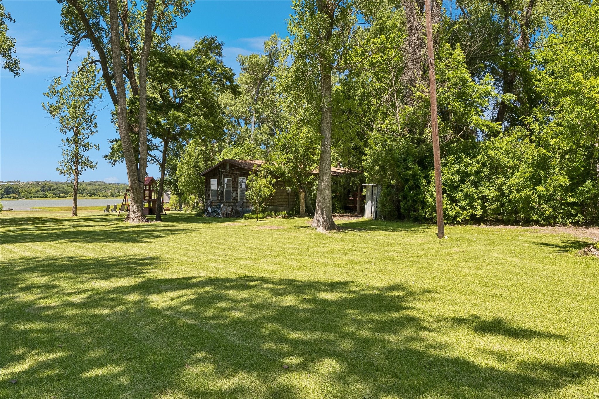 2435 E Lake Drive Weatherford TX 76087
