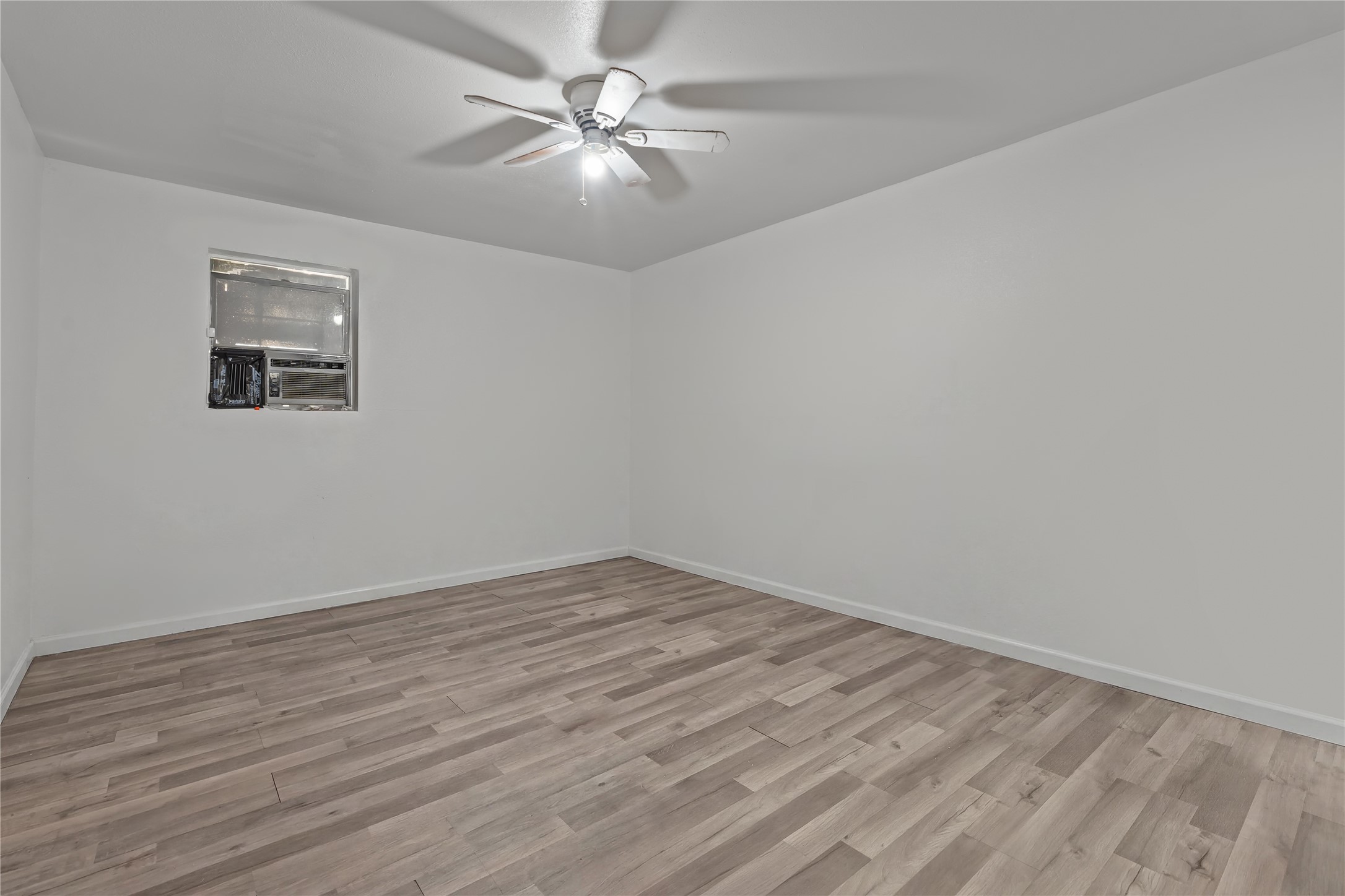 9201 Farmer Road White Settlement TX 76108