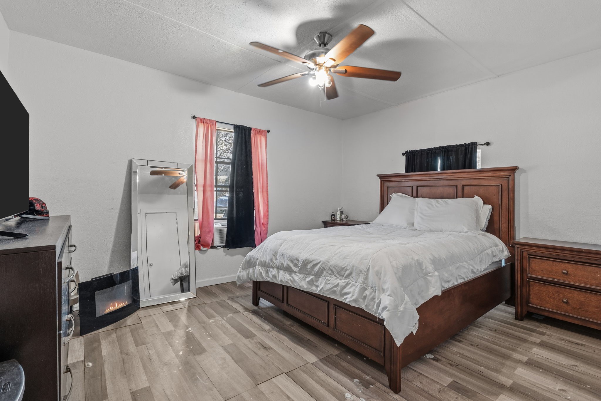 9201 Farmer Road White Settlement TX 76108