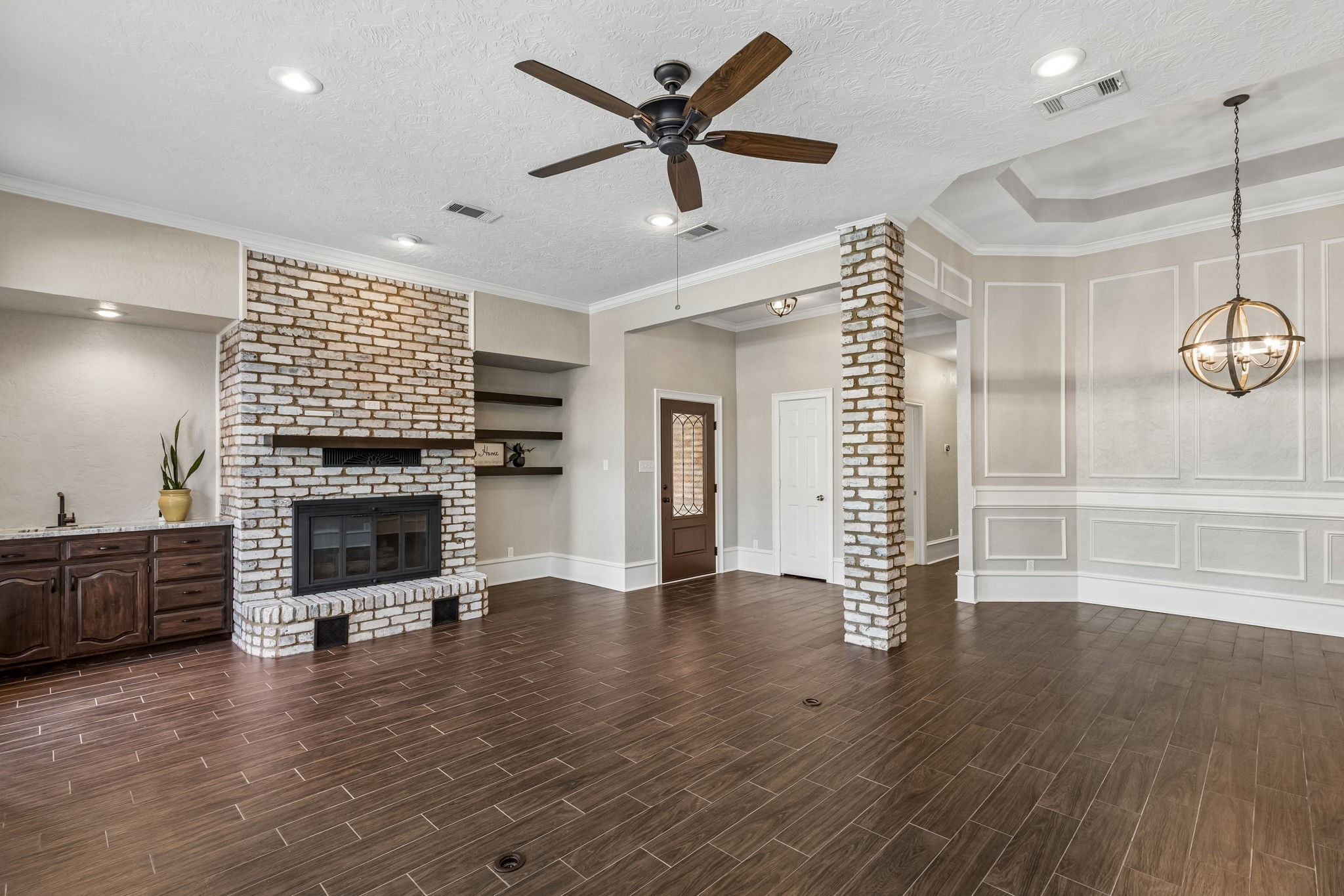 604 Shalamar Place Irving TX 75061