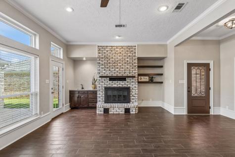 604 Shalamar Place Irving TX 75061