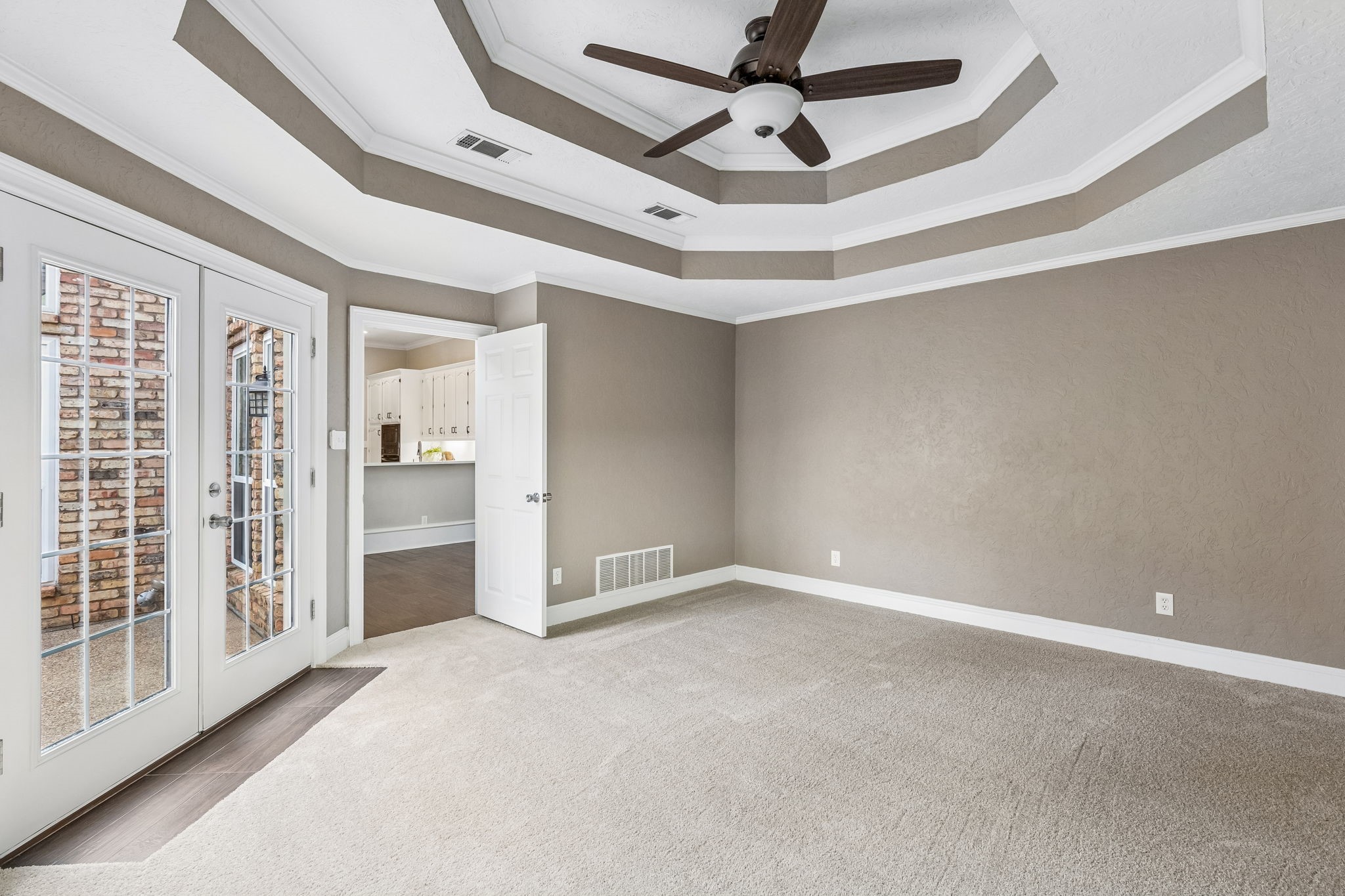 604 Shalamar Place Irving TX 75061