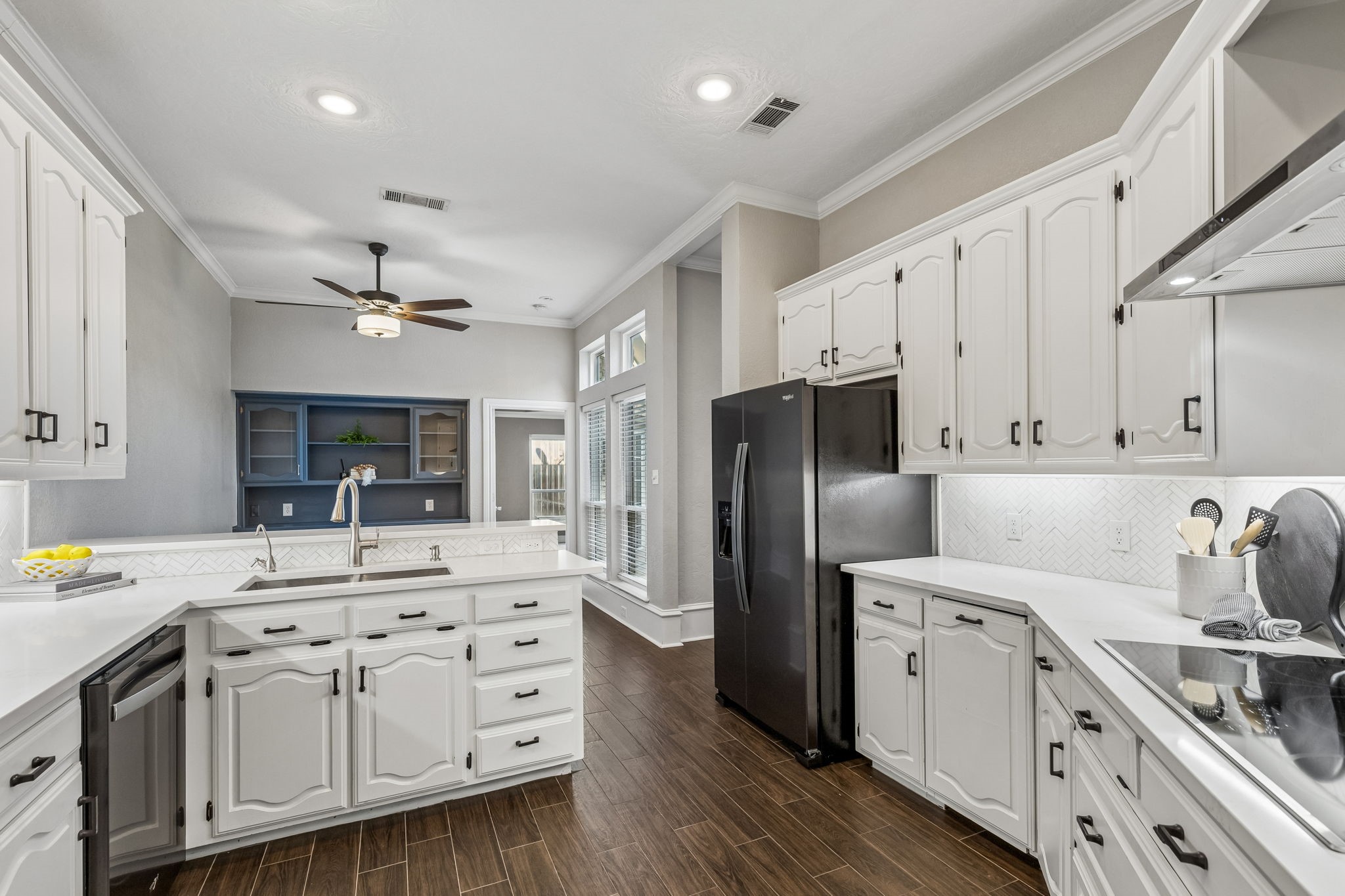 604 Shalamar Place Irving TX 75061