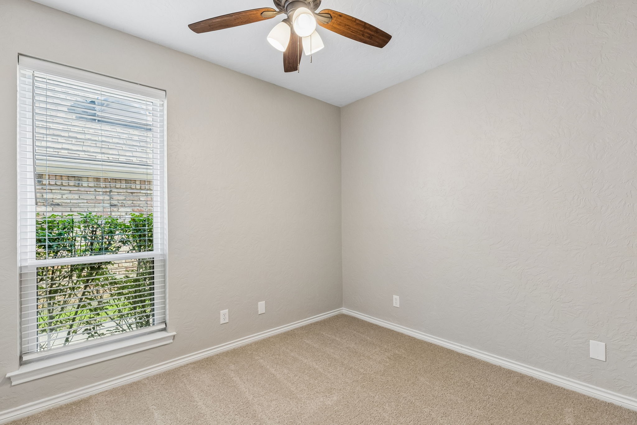 604 Shalamar Place Irving TX 75061