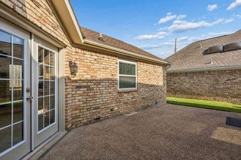 604 Shalamar Place Irving TX 75061