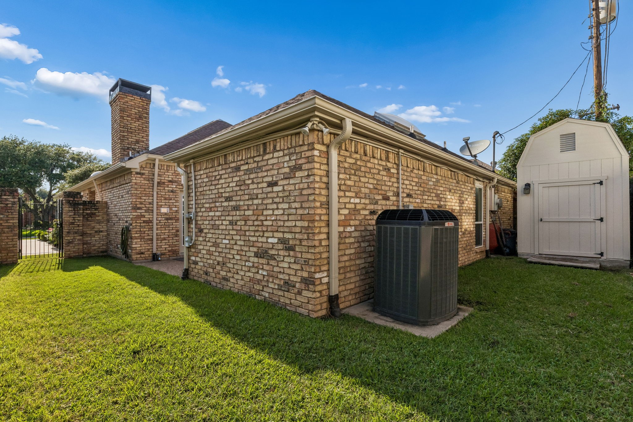 604 Shalamar Place Irving TX 75061