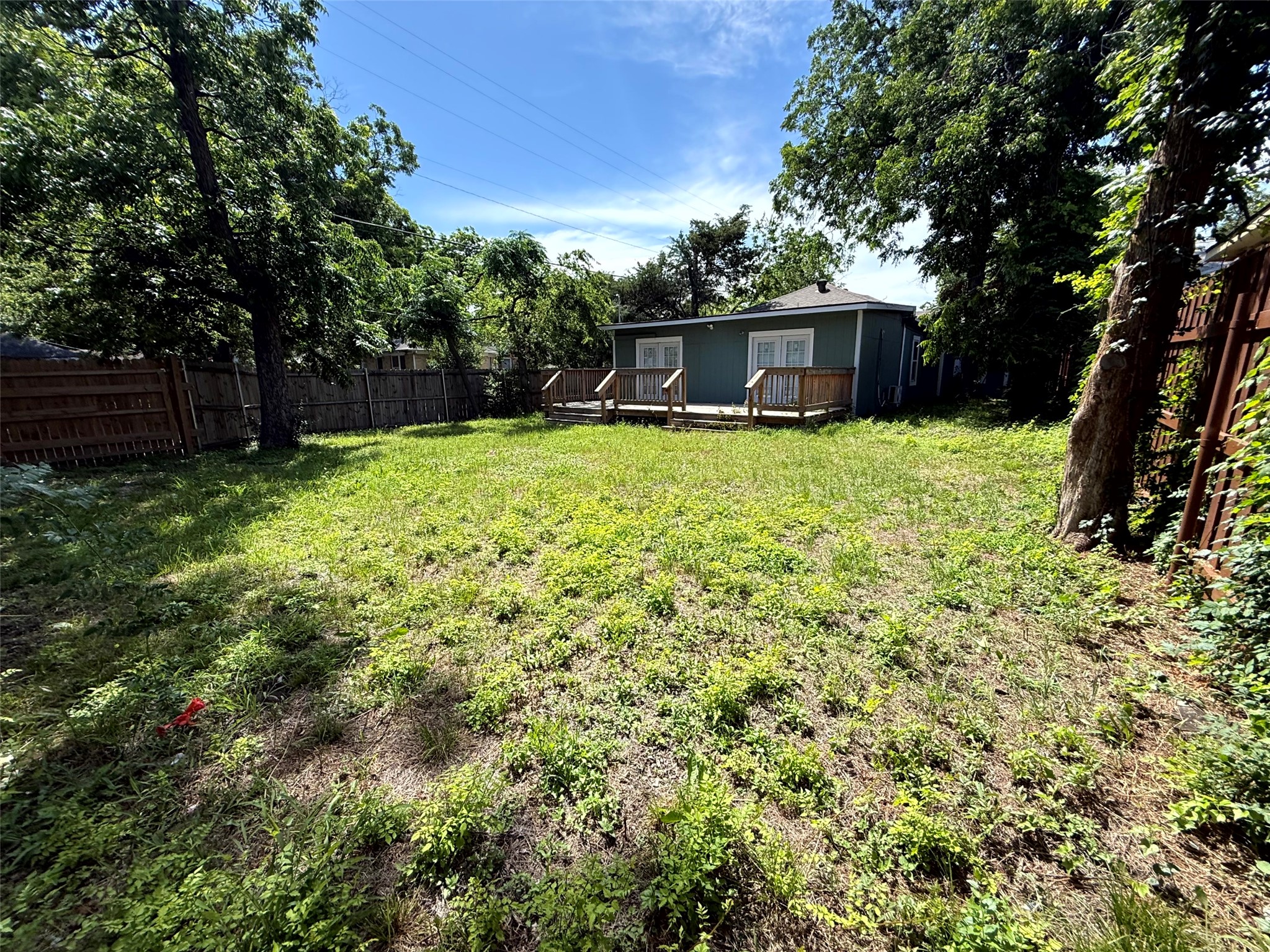2502 W Lovers Lane Dallas TX 75235
