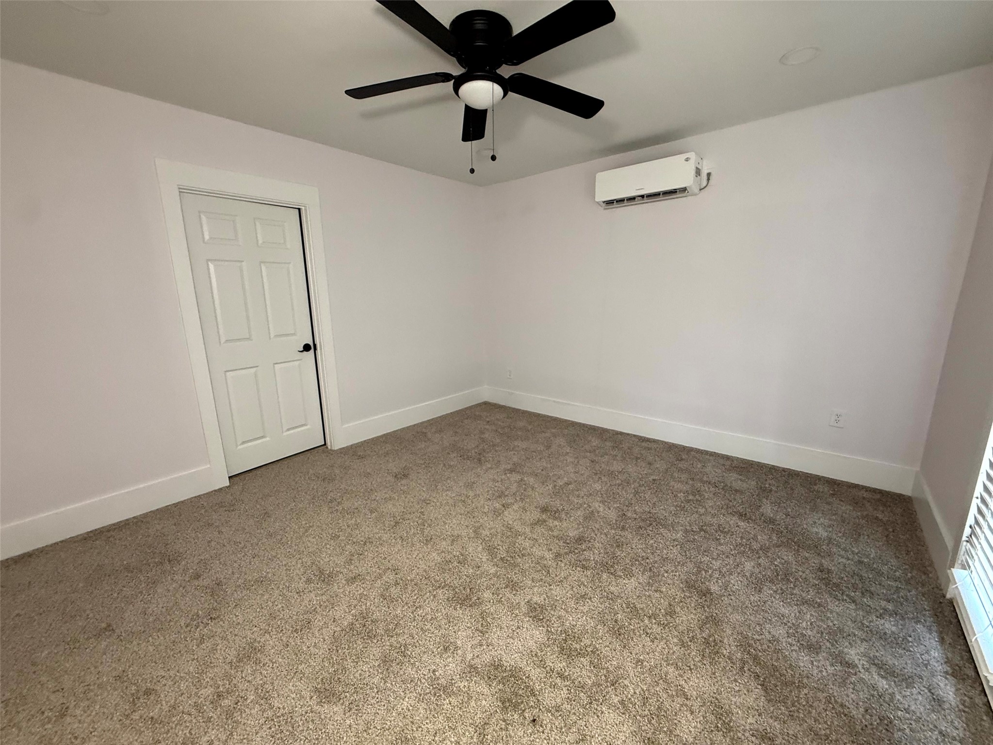 2502 W Lovers Lane Dallas TX 75235