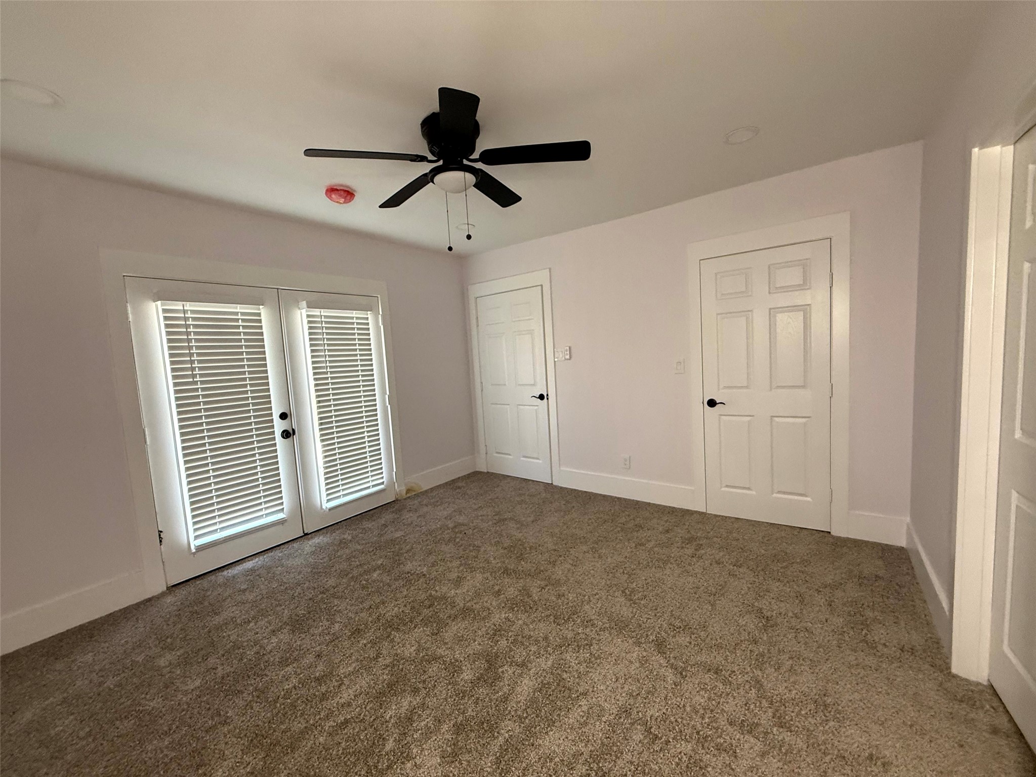 2502 W Lovers Lane Dallas TX 75235