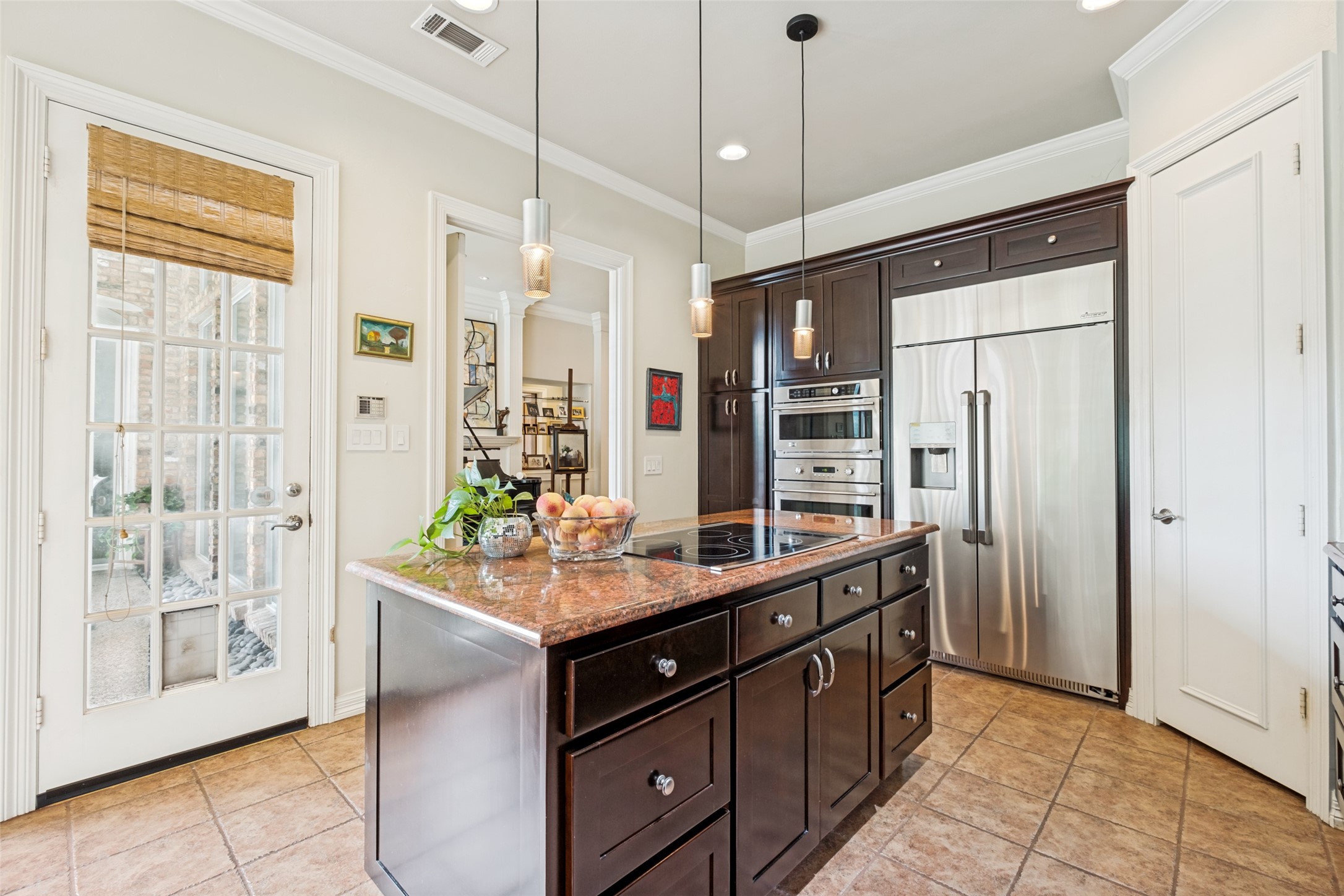 13836 Rockbend Place Dallas TX 75240