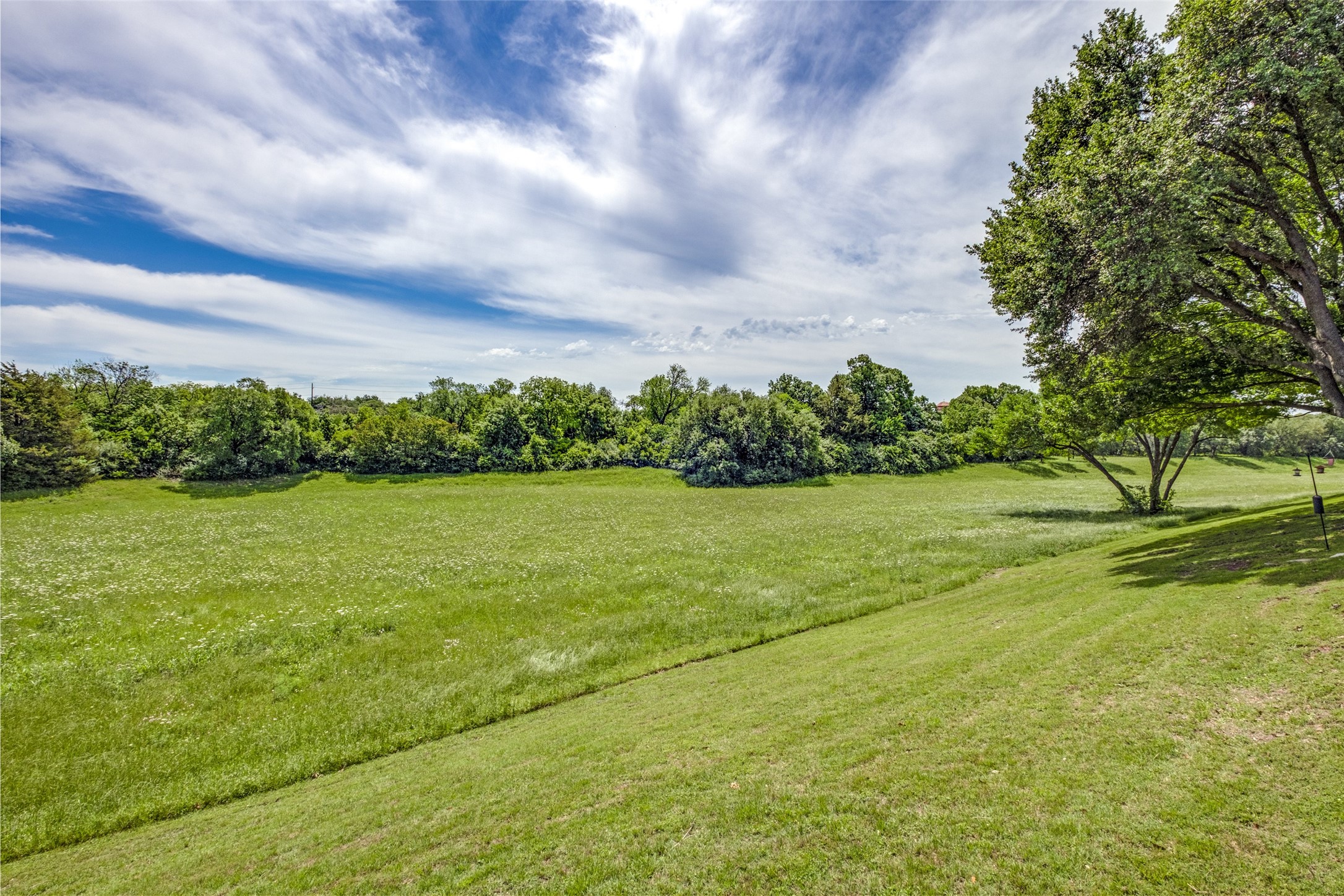 13836 Rockbend Place Dallas TX 75240