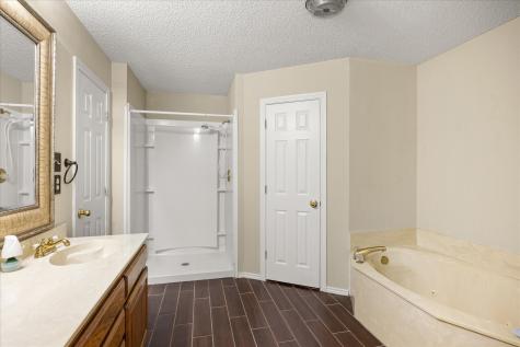 3905 Frisco Circle Granbury TX 76048