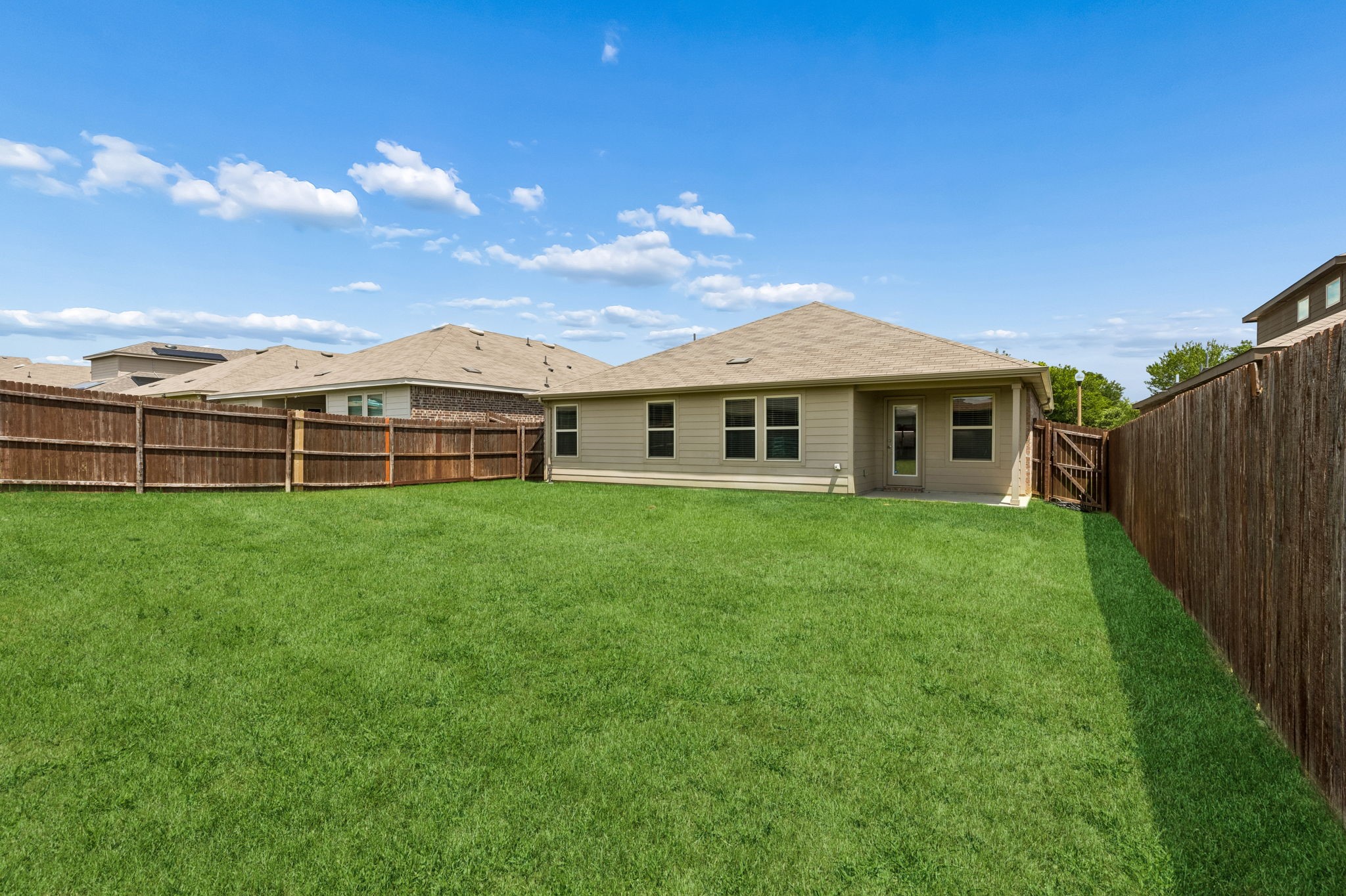 932 Juno Lane Denton TX 76209