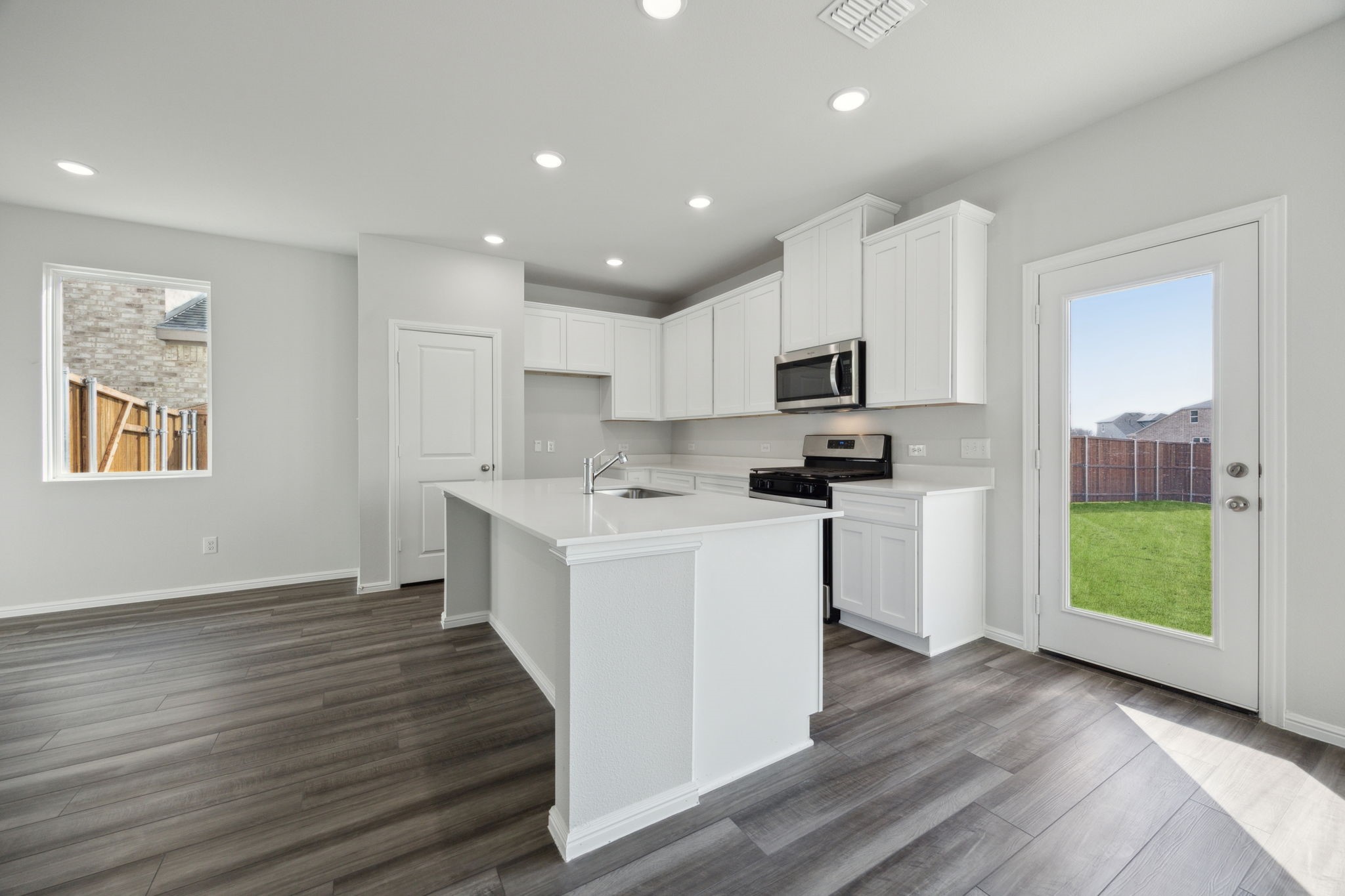 1506 Vermillion Street Forney TX 75126