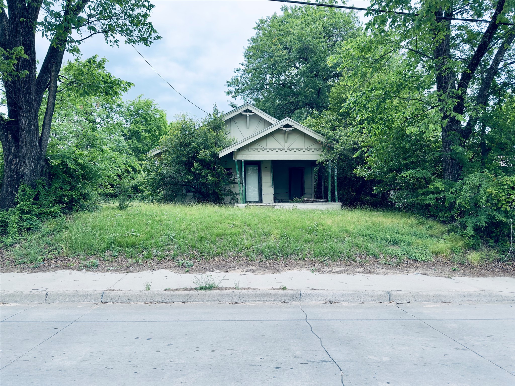 606 Houston Street Sulphur Springs TX 75482